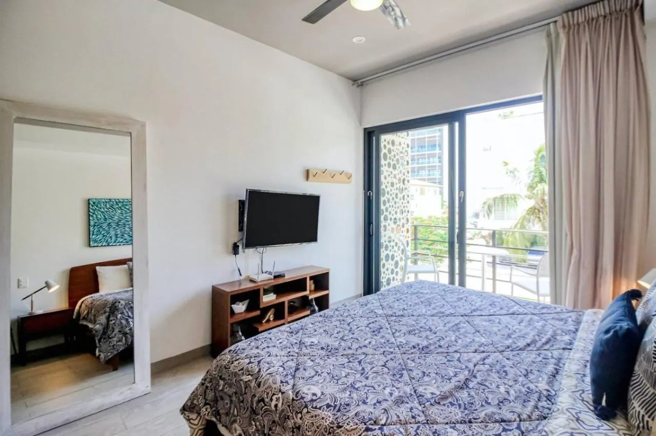 Quiet Studio 2 Blocks To The Beach 신데 델 카르멘 0*,  멕시코